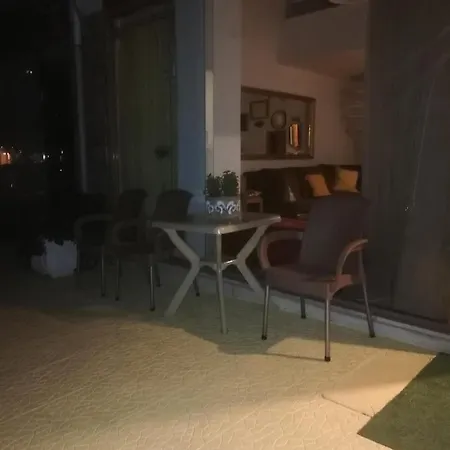 Apartment Penelope -πηνελόπη Loutra Edipsou (Evia)